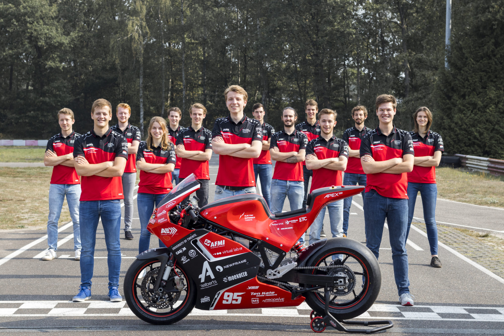 Studententeams: samenwerken én verhuizen in tijden van corona