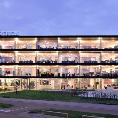 Sigmax chooses to accelerate growth with investor Quadrum Capital