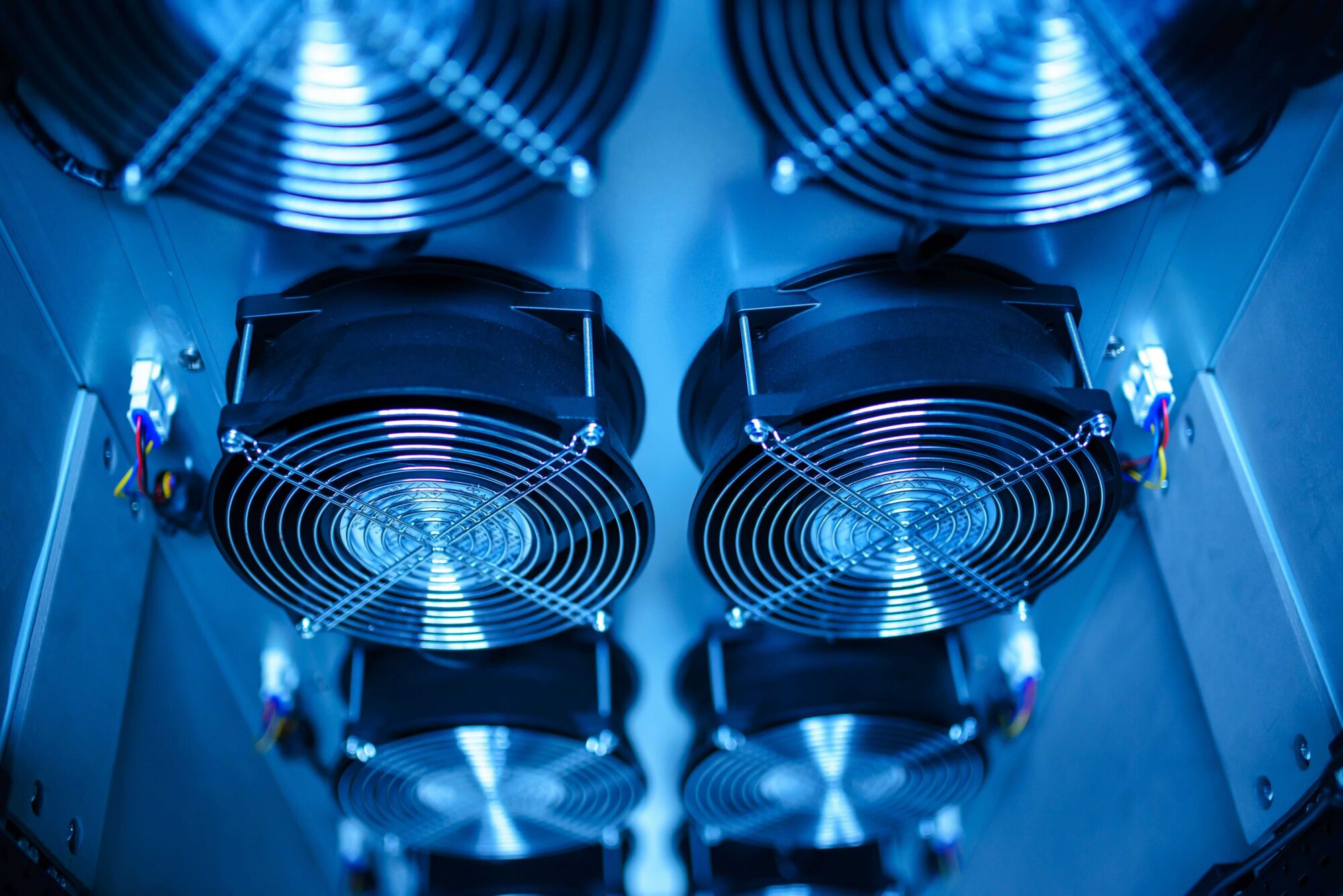Energy-Efficient Computing: van chips tot cloud